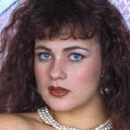 Melanie Rowen