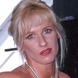 Alexandra Ross