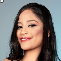 Bella Apont