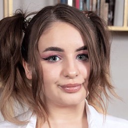 Molly Evans