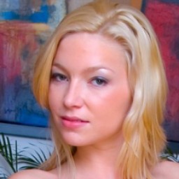 Aneta Head