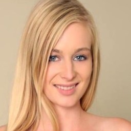 Stacie Jaxxx