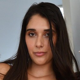Aria Sloane