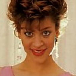 Kelly Stewart