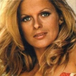 Karin Schubert