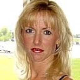 Holly Wetlove