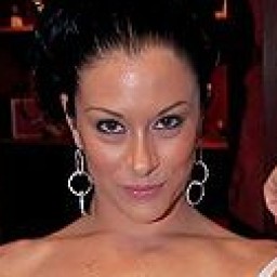 Gianna Lace