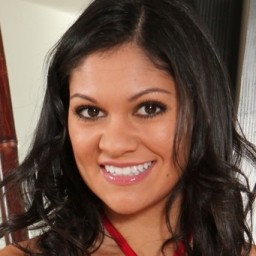 Adriana Kelly