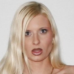 Melanie Moon