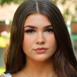Aria Taylor