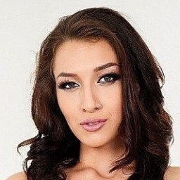 Bella Rolland