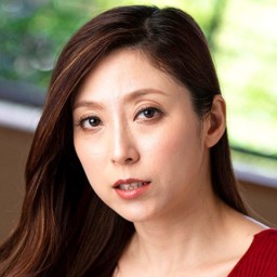 Yuko Shiraki