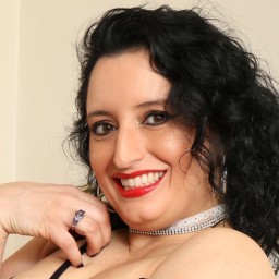 Jasmine De Launay