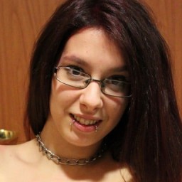 Zenda Sexy