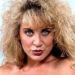 Lisa Chest