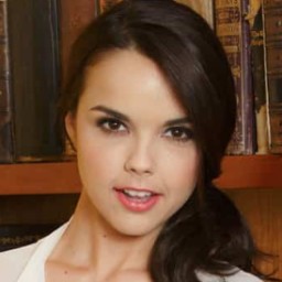 Dillion Harper